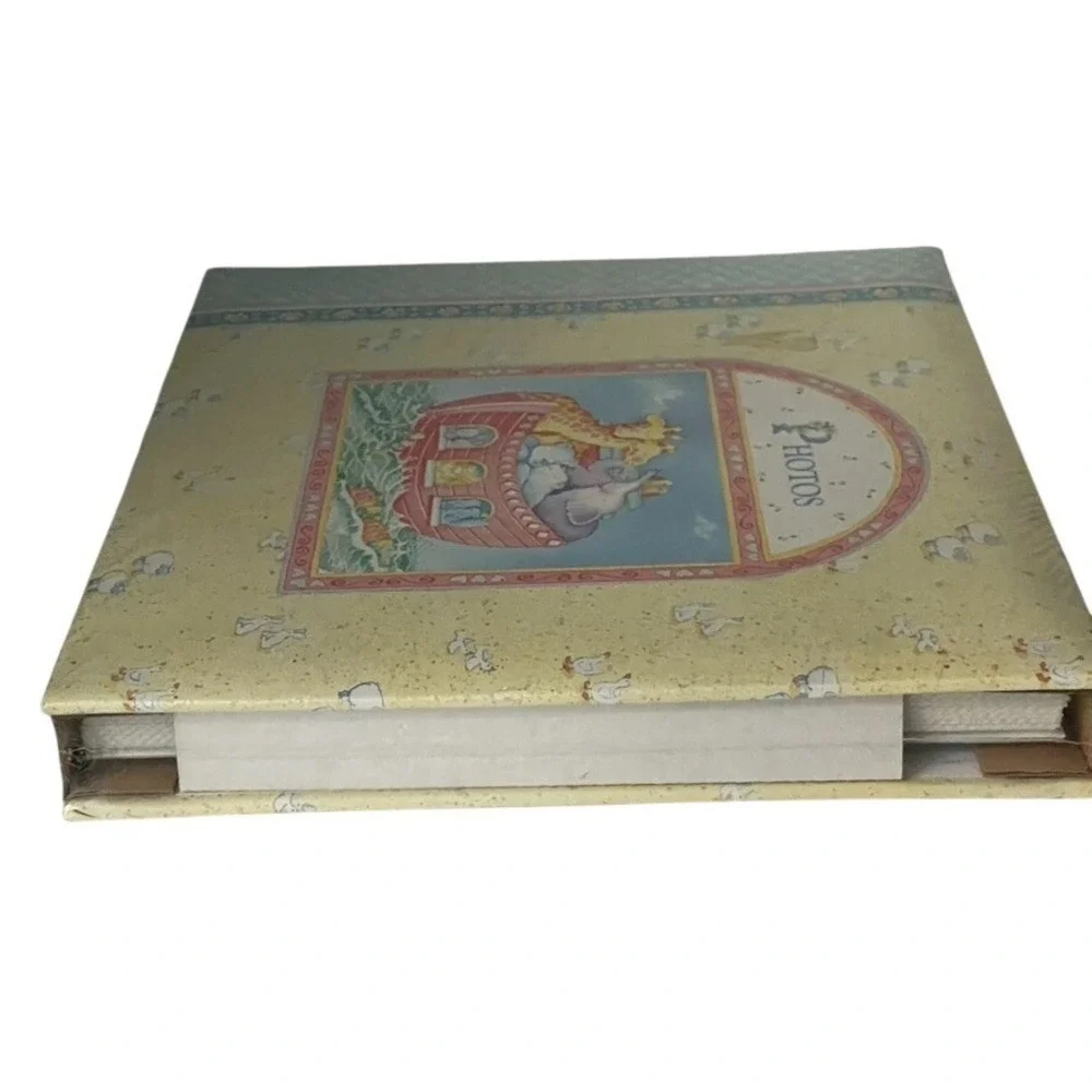 Vintage C.R. Gibson Noah's Ark Photo Album Cathy Heck Sealed